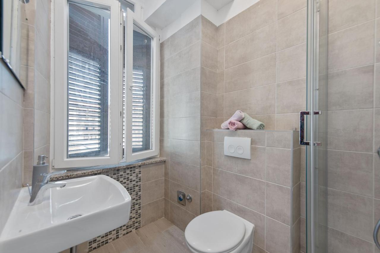 City Studio Market 5 - Rijeka Rent Buitenkant foto