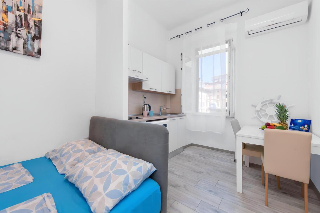 City Studio Market 5 - Rijeka Rent Buitenkant foto